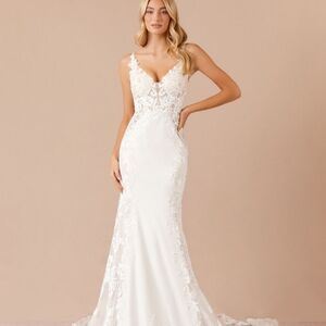 Diamond White Mermaid Sequins Stretch Crepe Dress (Size W10)